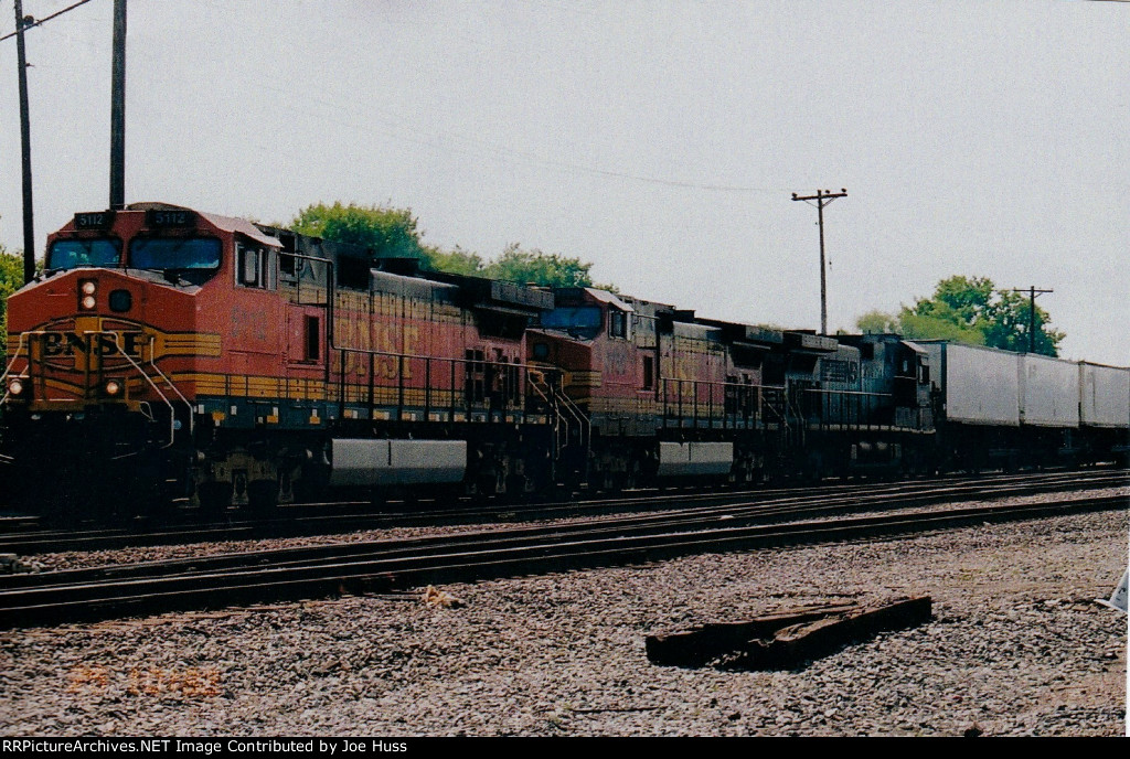 BNSF 5112 West